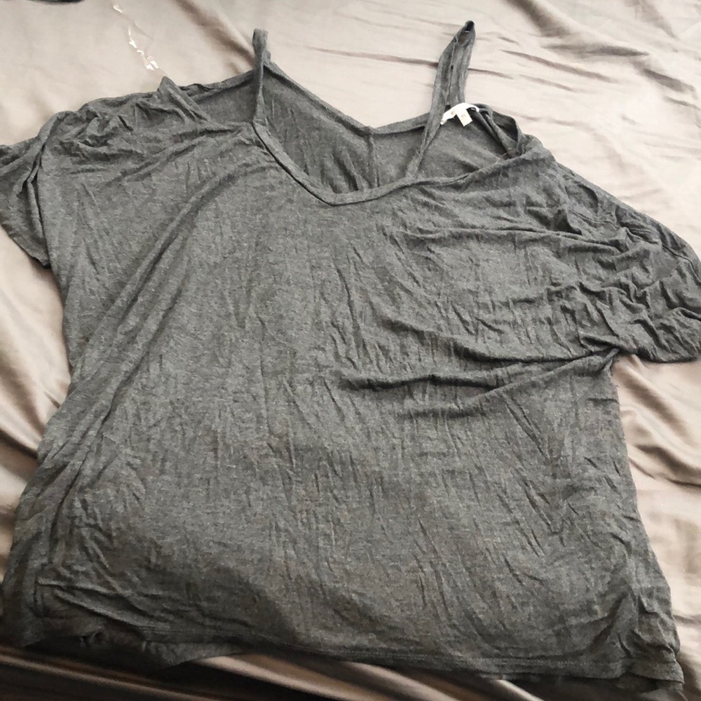 Cold shoulder tee. Charlotte Russe